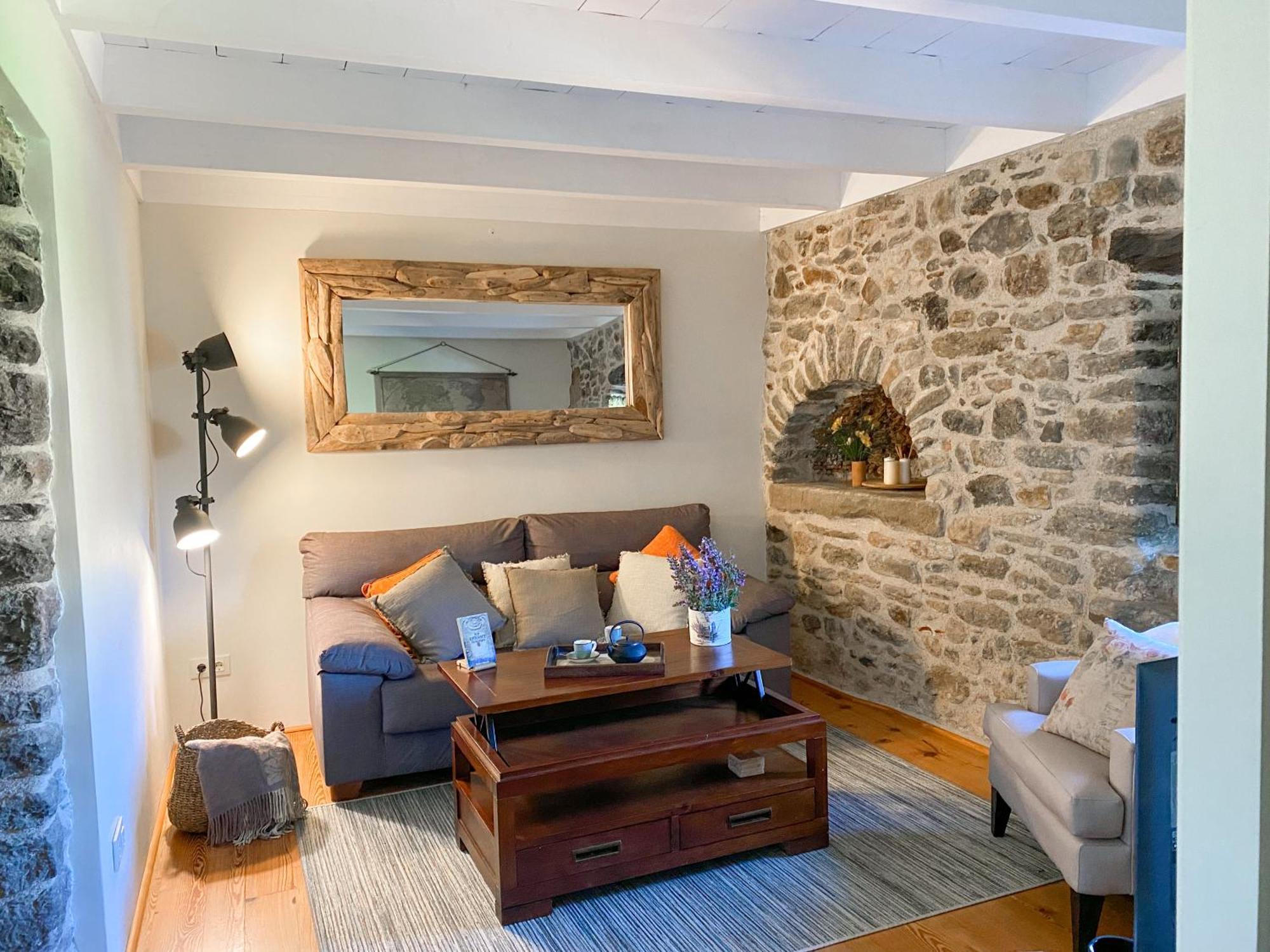 Monells - Casa Rural - Can Felip エクステリア 写真
